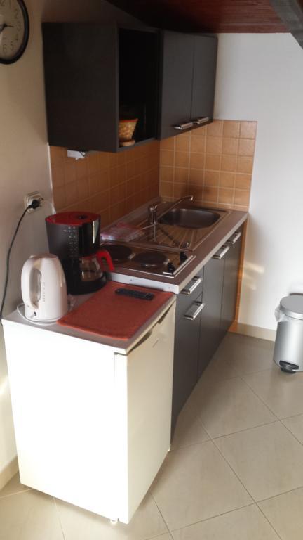 Apartments Riva โตรกีร์ ห้อง รูปภาพ