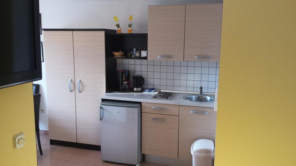 Apartments Riva โตรกีร์ ห้อง รูปภาพ